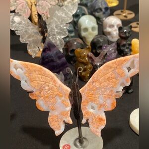 Pink cotton agate wings